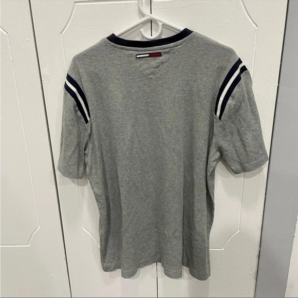 Vintage Tommy Jeans Grey T Shirt - Picture 2 of 12